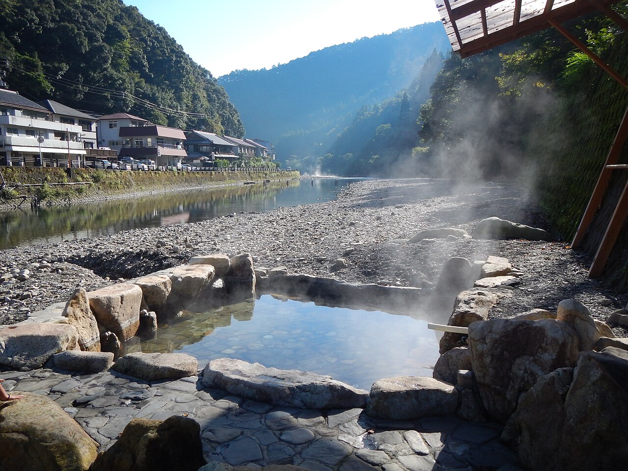 Kawayu Onsen riverbed bath by the river in Hongu, Wakayama