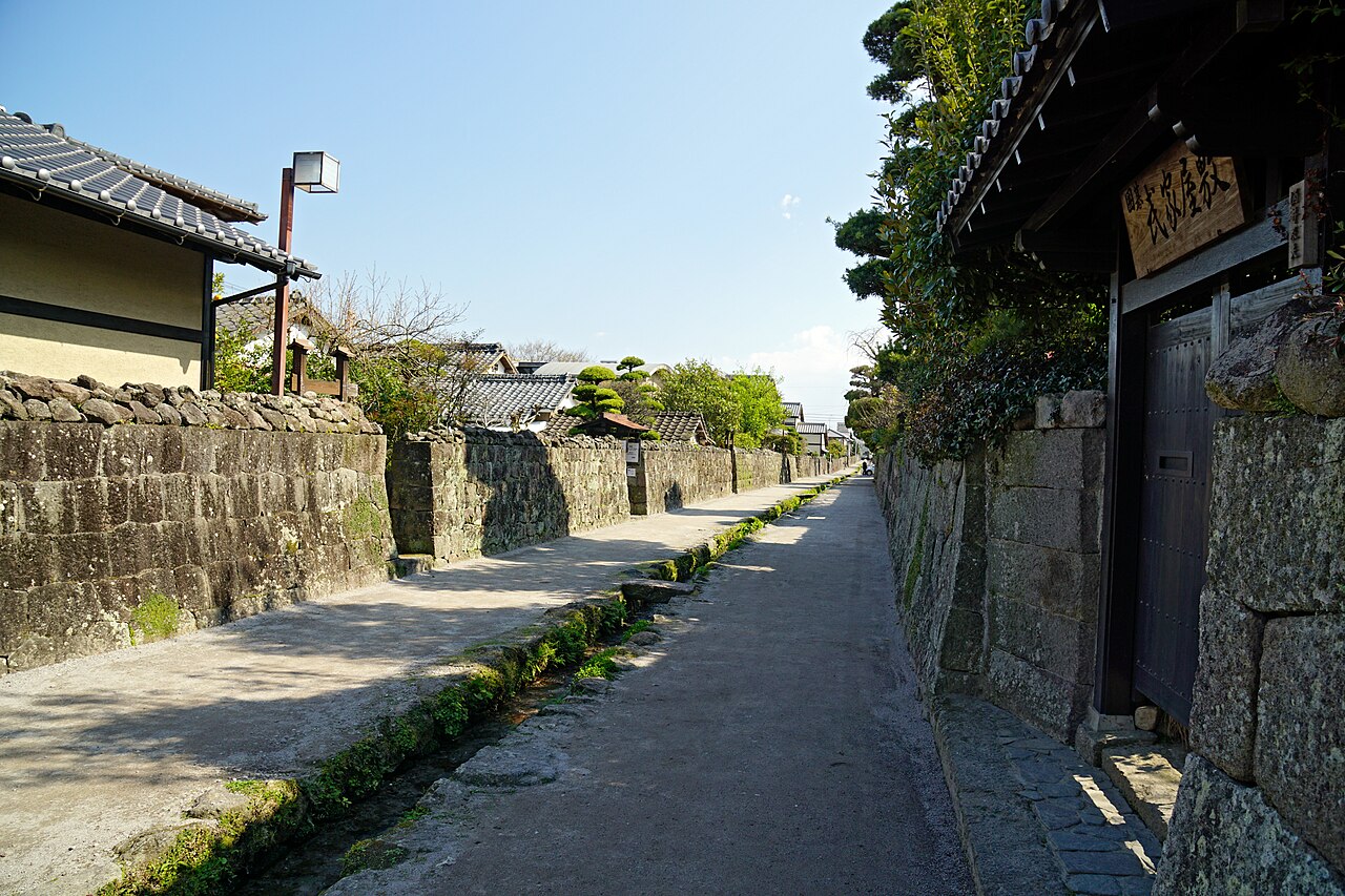 The Bukeyashiki samurai residence street in Shimabara, with a water channel running down its center